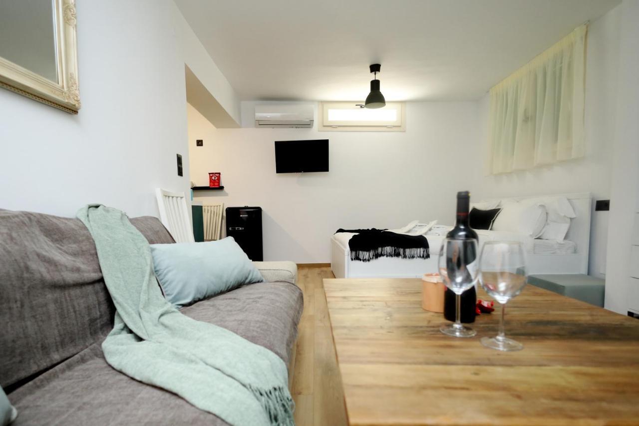 Menta Piperita Apartment Heraklion  Ngoại thất bức ảnh